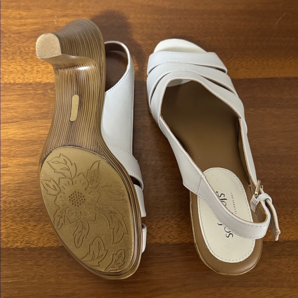 White Softspots Strappy Slingback Sandals,
Worn once. Size 9.5m - Picture 4 of 4